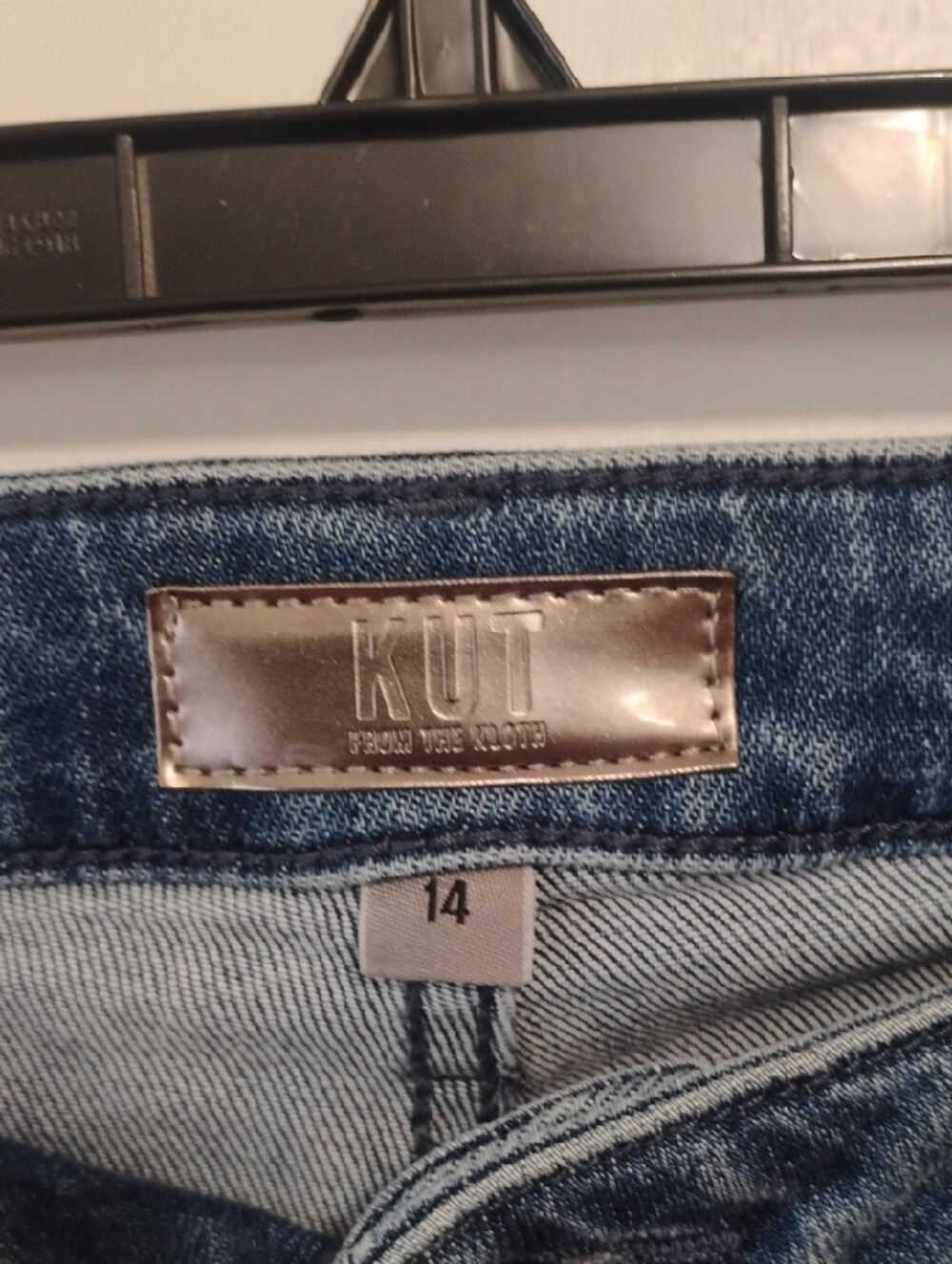 Kut from the Kloth Goldie Super Flare Jeans - Picture 2 of 9
